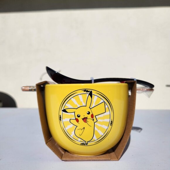 NEW Pokemon Pikachu Ceramic Ramen Bowl Chopsticks and Spoon Microwave Safe 20 oz - Picture 10 of 14
